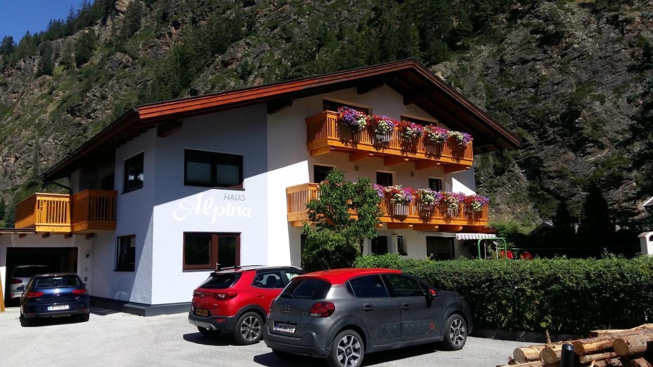 Haus Alpina Hotel Langenfeld Exterior photo